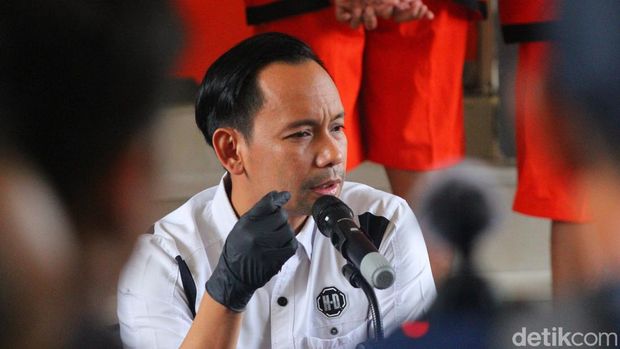 Dirreskrimum Polda DIY Kombes FX Endriadi saat konferensi pers kasus mutilasi mahasiswa Jogja, Minggu (16/7/2023).