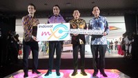 Indosat Ooredoo Hutcison meresmikan Indosat Marvelous Xperience Center (MXC). MXC jadi ruang pameran teknologi ter-update yang menginspirasi masyarakat.
