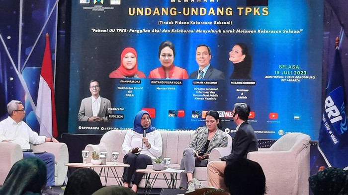 Kementerian Pemberdayaan Perempuan dan Perlindungan Anak (KemenPPPA) mengungkapkan kasus kekerasan dalam rumah tangga (KDRT) menjadi penyumbang kasus kekerasan seksual terbanyak. Hal itu berdasarkan laporan yang masuk di sistem informasi online perempuan dan anak (Simponi).