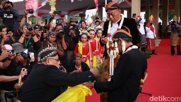 kirab pusaka ponorogo