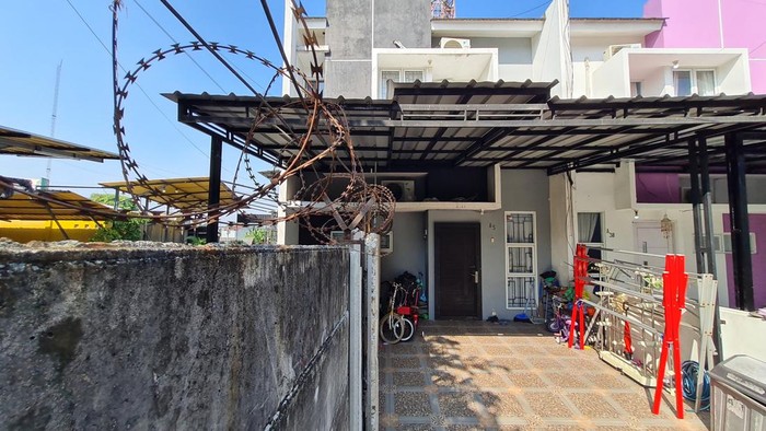 Kolase Rumah Cluster di Bekasi di Tembok Kolase Rumah Cluster di Bekasi di Tembok