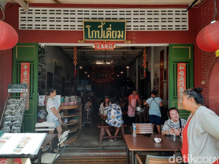 Potret Kopitiam by Wilai, Resto Legendaris Jajakan Menu Khas 3 Negeri