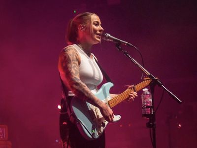 Profil Lucy Spraggan, Mantan Peserta The X Factor yang Jadi Korban Pemerkosaan