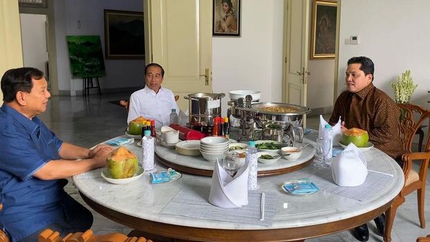 Menhan Prabowo Subianto dan Menteri BUMN Erick Thohir bertemu Presiden Jokowi di Istana Bogor, (Instagram @prabowo)