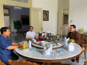 Jokowi, Prabowo dan Erick Ternyata Bertemu di Istana Bogor Minggu Sore