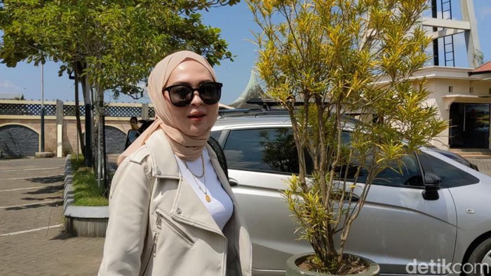 Meylisa Zaara usai sidang mediasi