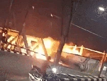 Kereta Tabrak Truk dan Terbakar, Catat! Ini Cara Lewat Perlintasan Kereta