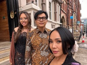 Dewi Gita dan Armand Maulana Akan Temani Anak Lebaran di London