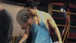 10 Aksi Pelayan Kekar Berpakaian Seksi di Thailand yang Bikin Salfok