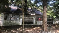 Rumah Guruh Soekarnoputra rupanya hendak dieksekusi oleh Pengadilan Negeri Jakarta Selatan pada 3 Agustus 2023 mendatang. Itu terjadi setelah seorang perempuan bernama Susy Angkawijaya menggugat rumah milik Guruh dalam sebuah perkara pada tahun 2014 silam.