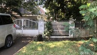 Perkara ini baru terendus awak media sekarang. Awalnya dari perkara ini, Guruh diklaim pihak Susy melakukan jual beli pada tahun 2011 lalu.