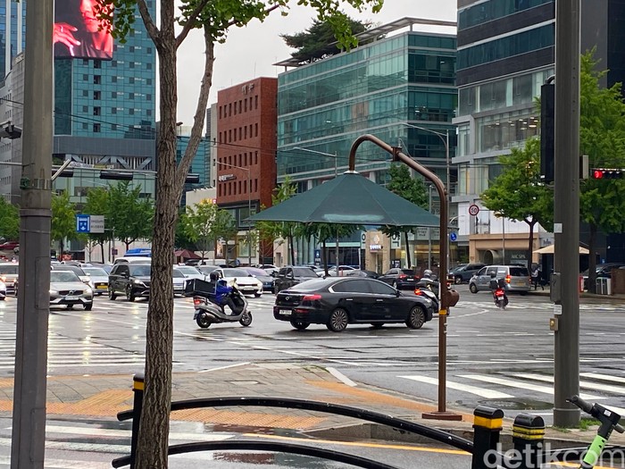 Pengendara di Seoul, Korea Selatan