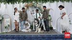 10 Potret Pernikahan Anjing Viral dengan Adat Jawa, Habiskan Biaya Ratusan Juta