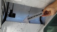 “Setelah mengangkut tujuh personel Brimob, pesawat melanjutkan penerbangan ke Bandar Udara Wagete Kab. Deiyai dan Bandar Udara Nabire,” kata AKBP Ketut Suarnaya. (dok Polda Papua)