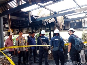 Labfor Polri Olah TKP Kebakaran K-Link Tower, Ambil Sampel Tabung Gas