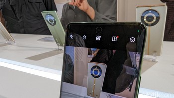 Realme 11 Pro+ mengandalkan sensor ISOCELL HP3 milik Samsung yang sudah dioptimalkan untuk kemampuan zoom. Foto: Virgina Maulita Putri/detikINET
