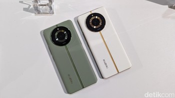 Realme 11 Pro+ juga dilengkapi teknologi pengisian cepat yang lebih ngebut yakni 100W SuperVOOC yang diklaim dapat mengisi penuh baterai dalam 26 menit. Ponsel ini dibanderol dengan harga promo Rp 6.899.000 dan harga normal Rp 6.999.000. Foto: Virgina Maulita Putri/detikINET