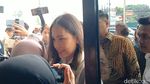 Momen Lady Nayoan dan Rendy Kjaernett Hadiri Sidang Perdana Cerai