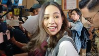 Lady Nayoan menggugat cerai Rendy Kjaernett buntut dugaan perselingkuhan dengan Syahnaz Sadiqah. Foto: Febri/detikHOT