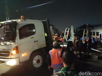 Daftar 10 Perjalanan KA Terlambat Imbas Tabrakan KA Brantas di Semarang