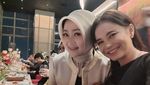 Rossa Hobi Masak hingga Ngopi di Kafe Cantik