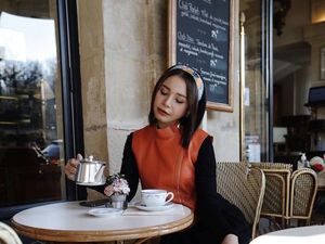 Rossa Hobi Masak hingga Ngopi di Kafe Cantik