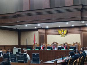 Pengacara Eks Dirut BAKTI Klaim Proyek BTS Terus Berlanjut
