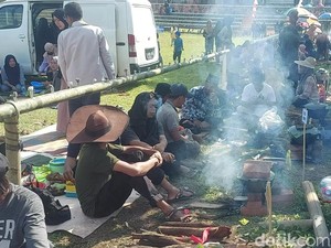 Lomba Nasi Liwet, Jadi Cara Warga Desa di Tasik Sambut Tahun Baru Islam