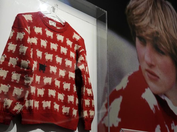 Sweater Putri Diana Dilelang Setelah 40 Tahun Hilang, Harganya Fantastis