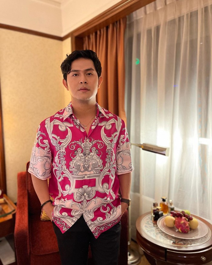 Cakra Khan