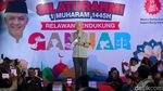 Ganjar Bakar Semangat Para Relawan di Senayan