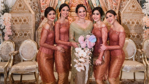 8 Foto Kebersamaan Geng Blekpunk, Anggotanya Enzy Storia hingga Jessica Mila