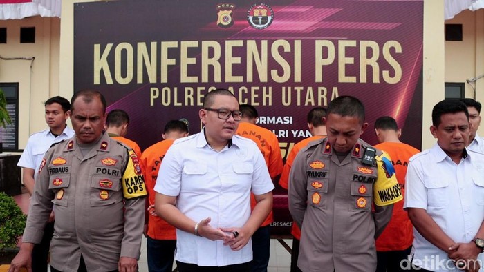 Kasat Reskrim Polres Aceh Utara AKP Agus Riwayanto Diputra memaparkan kasus eksploitasi anak di bawah umur jadi PSK.