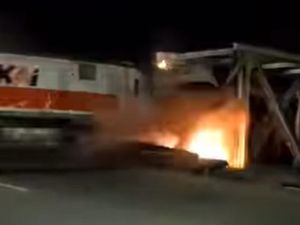 Selain KA Brantas, Ada 3 Kecelakaan Kereta Api di Hari yang Sama