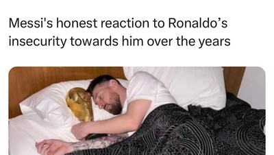 Meme Ronaldo Dirujak Netizen Gegara Senggol Messi