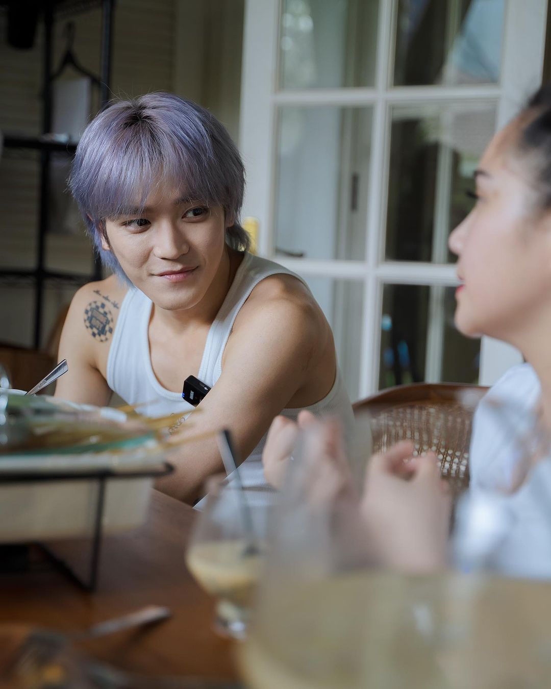 Nagita Slavina dengan Taeyong NCT saat makan dan tenis bareng.