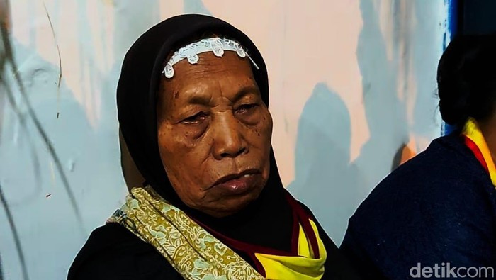 Ngaditumi ditemui di Keraton Solo, Rabu (19/7/2023). Ia datang untuk melihat kirab 1 Suro.
