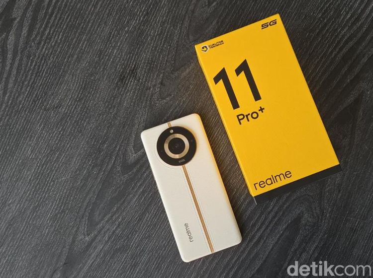 Unboxing Realme 11 Pro+ 5G: HP Rp 6 Juta Penampilan Mewah
