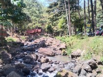 Curug Leles di Majalengka, Hidden Gem di Kaki Gunung Ciremai