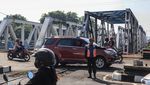 Suasana Jalur Kereta Semarang Pasca Kecelakaan KA Brantas Vs Truk