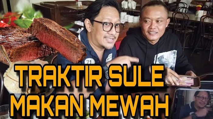 Sule Doyan Ngeliwet Sampai Cicip Nasi Kebuli Bersama Keluarga Sule Doyan Ngeliwet Sampai Cicip Nasi Kebuli Bersama Keluarga