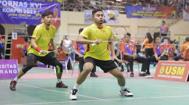 Tim Bulutangkis Kemenpora di PORNAS KOPRI 2023