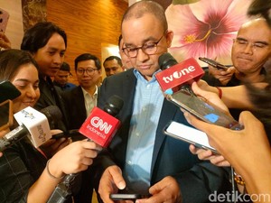 Farhan NasDem Bilang Pesannya Tak Berbalas, Anies Pamerkan Isi Chat WA