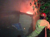 Masih Ingat Bengkel Sentul yang Viral Ketok Harga? Semalam Kebakaran