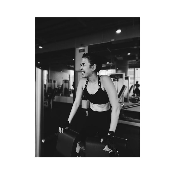 Potret Transformasi Diet Dinda Kanya Dewi, Rajin Olahraga demi Body Goals