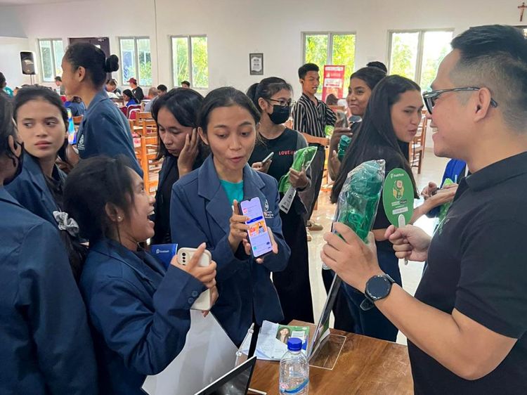 Dorong Edukasi dan Inklusi Keuangan Digital di Labuan Bajo