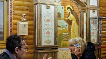 Berdiskusi bersama... Foto: Alexander Petrosyan