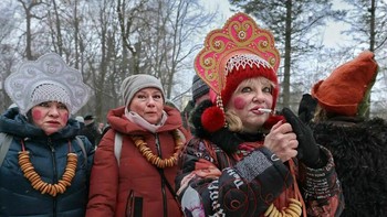 Potret ibu-ibu Rusia. Foto: Alexander Petrosyan