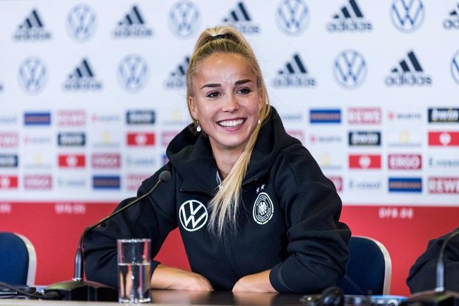 Tapi wanita yang tergabung dalam timnas sejak 2017 tersebut mengaku sangat bangga dengan usahanya untuk memulihkan diri. Foto: Instagram