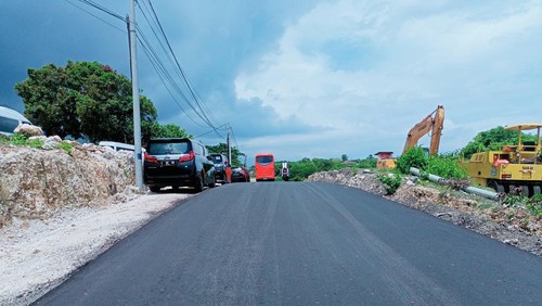 Jalan Lingkar Selatan di kawasan Sawangan, Kelurahan Benoa, Kuta Selatan, Badung, Bali, beberapa waktu lalu. (Agus Eka/detikBali)